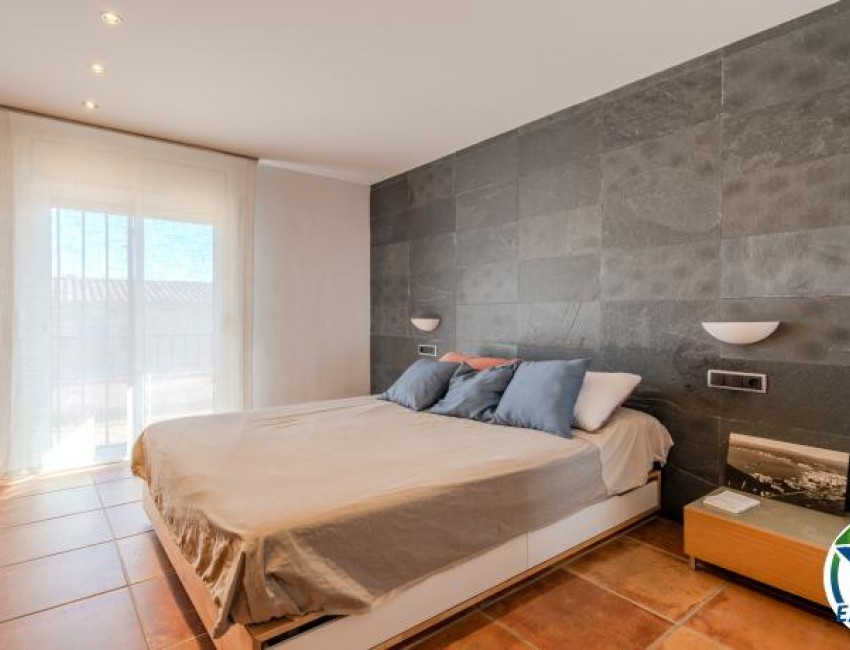 Revente · Bungalow / Maison de Ville · Puig Rom