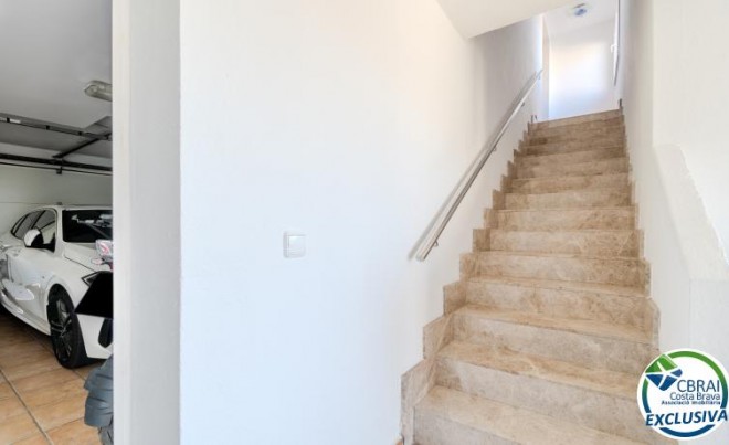 Revente · Bungalow / Maison de Ville · Puig Rom