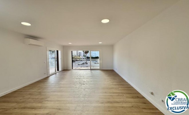 Venta · Apartamento / Piso · Salatar