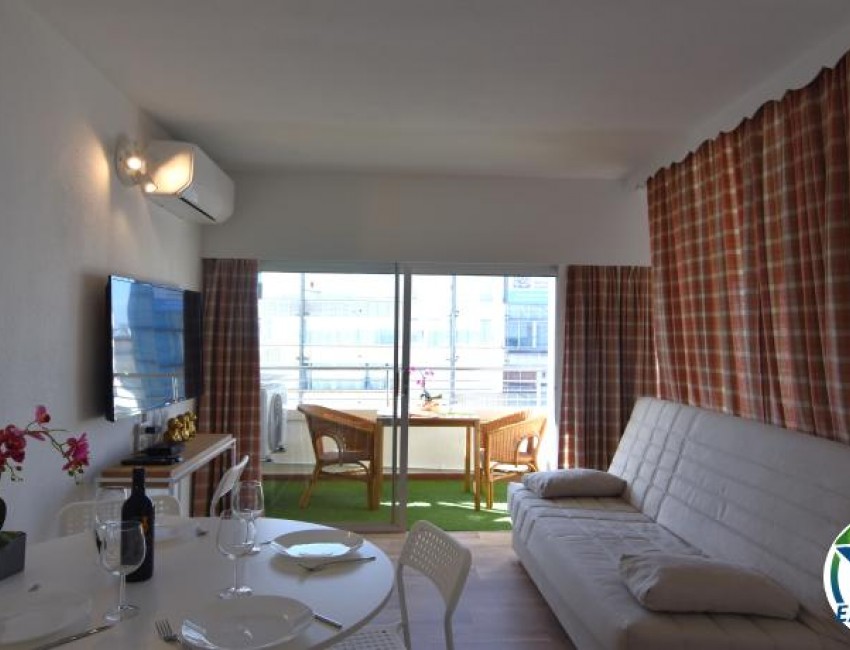 Sale · Apartment / Flat · Santa Margarita