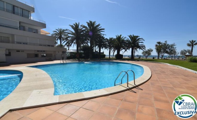 Sale · Apartment / Flat · Santa Margarita