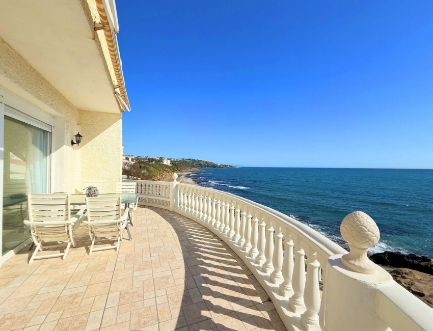 Venta · Villa / Chalet · Torreguadiaro · Costa del Sol