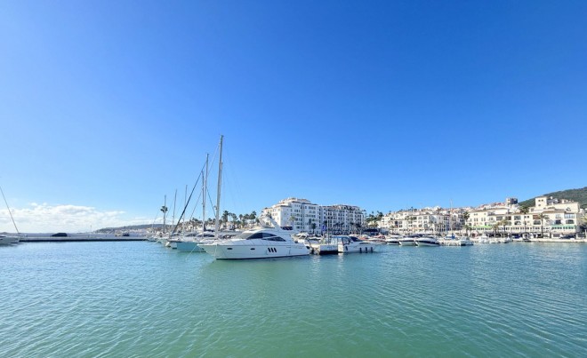 Venta · Apartamento / Piso · La Duquesa · Costa del Sol