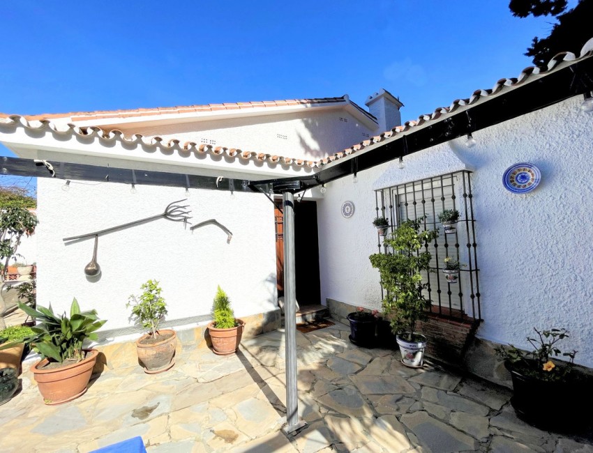 Venta · Villa / Chalet · La Duquesa · Costa del Sol