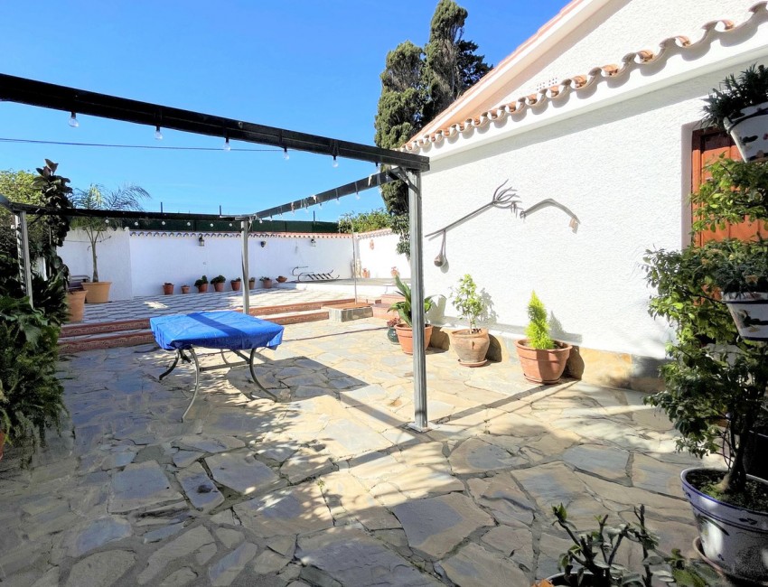 Venta · Villa / Chalet · La Duquesa · Costa del Sol