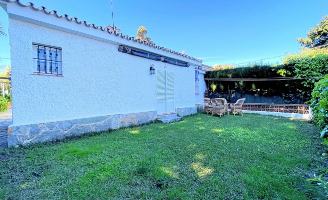 Venta · Villa / Chalet · La Duquesa · Costa del Sol