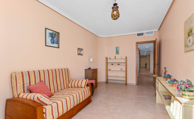 Venta · Apartamento / Piso · Torrevieja · Torrevieja - Centre