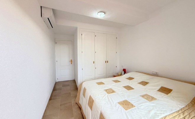 Venta · Apartamento / Piso · Casares · Costa del Sol