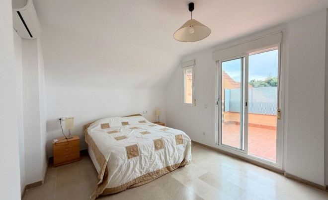 Venta · Apartamento / Piso · Casares · Costa del Sol