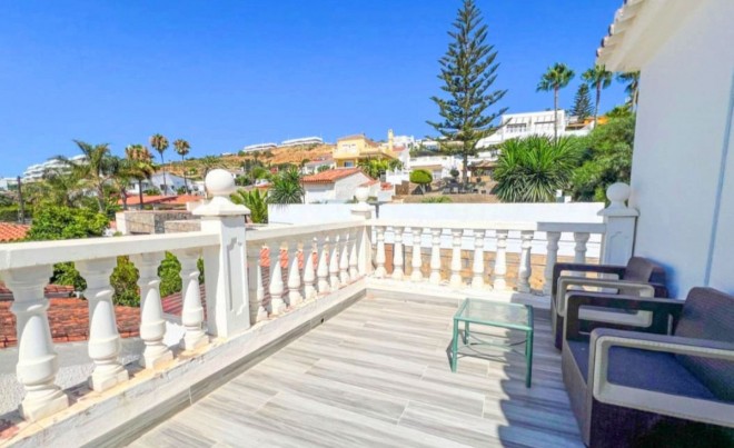 Venta · Villa / Chalet · Estepona · Costa del Sol