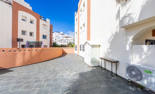 Venta · Apartamento / Piso · La Duquesa · Costa del Sol