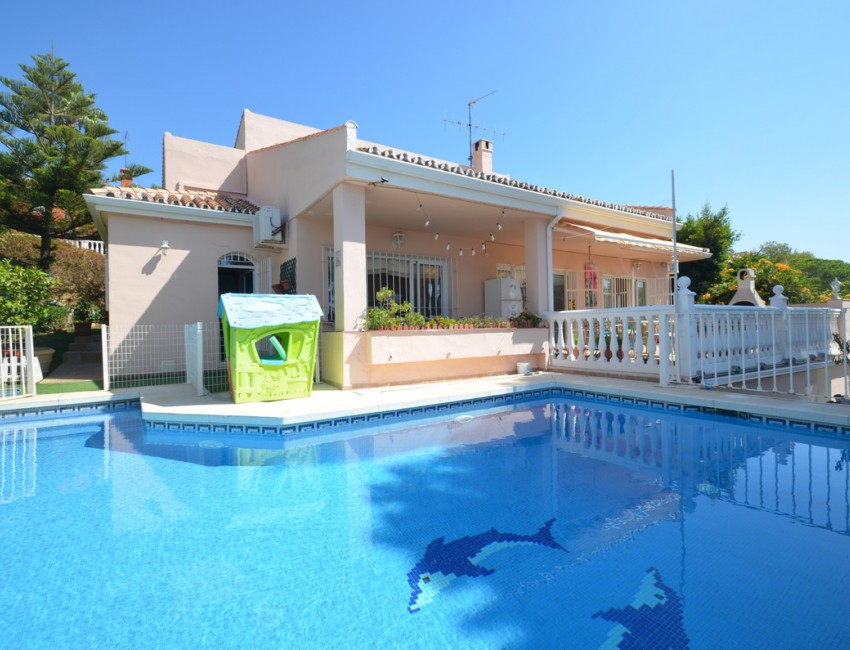 Venta · Villa / Chalet · Estepona · Costa del Sol