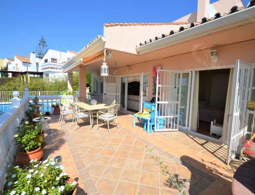 Venta · Villa / Chalet · Estepona · Costa del Sol