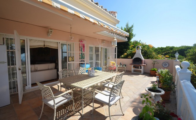 Venta · Villa / Chalet · Estepona · Costa del Sol