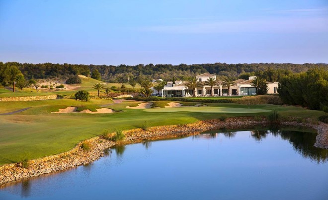 Nueva construcción  · Villa / Chalet · San Miguel de Salinas · Las Colinas Golf