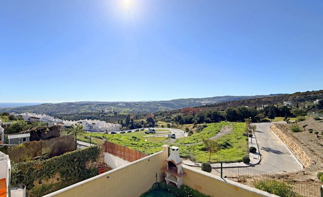 Venta · Apartamento / Piso · Casares · Costa del Sol