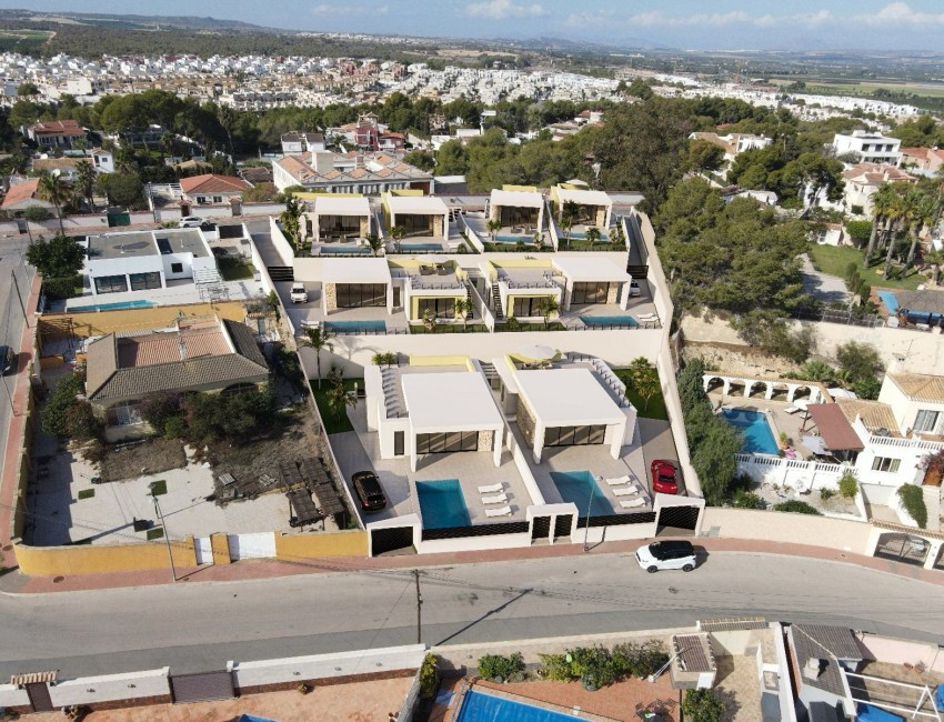 Nueva construcción  · Villa / Chalet · Torrevieja · Los Balcones