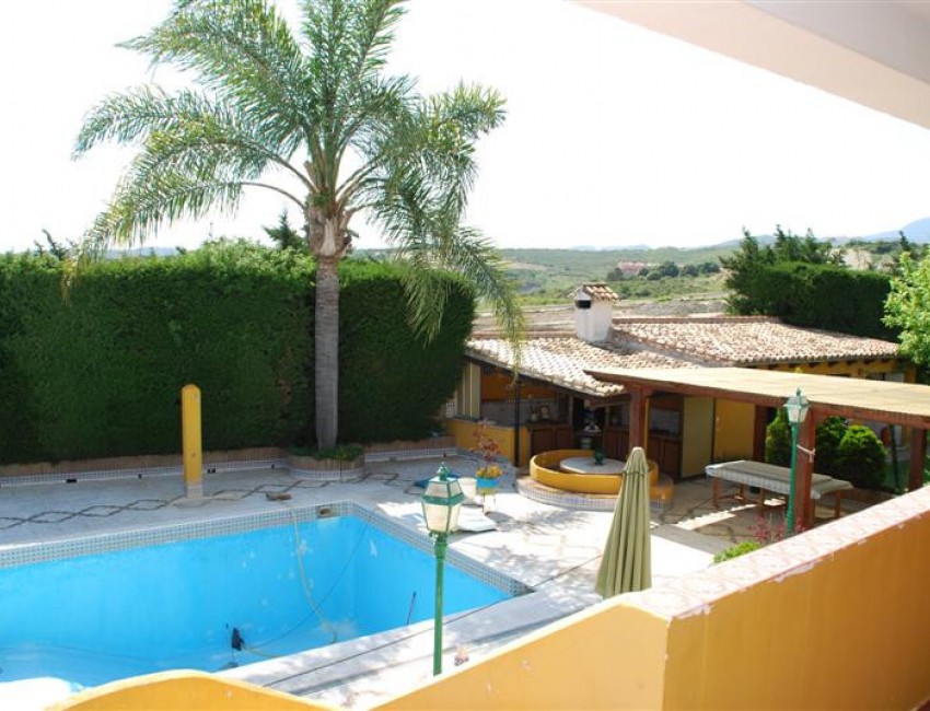 Venta · Villa / Chalet · Estepona · Costa del Sol