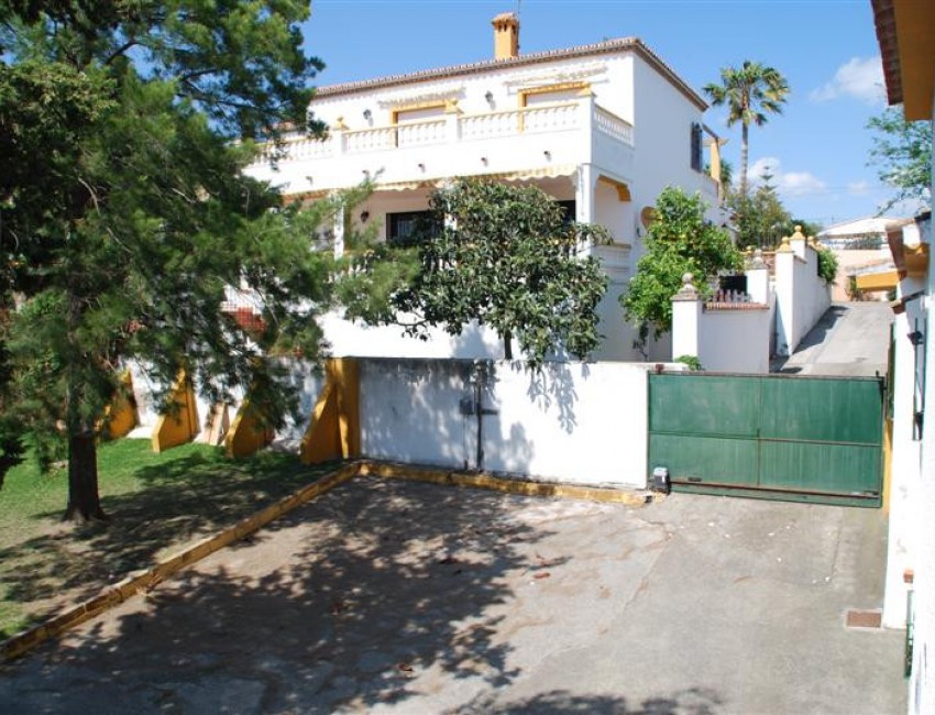 Venta · Villa / Chalet · Estepona · Costa del Sol