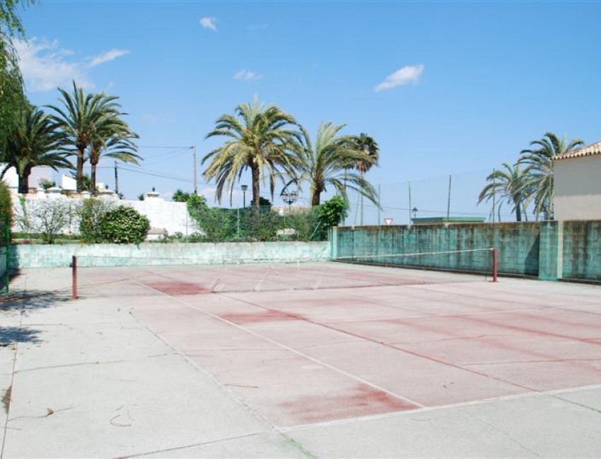 Venta · Villa / Chalet · Estepona · Costa del Sol