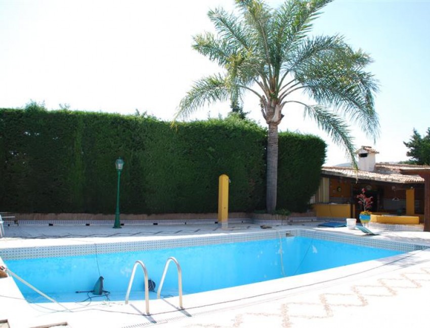 Venta · Villa / Chalet · Estepona · Costa del Sol