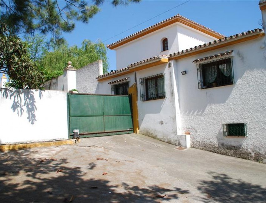 Venta · Villa / Chalet · Estepona · Costa del Sol