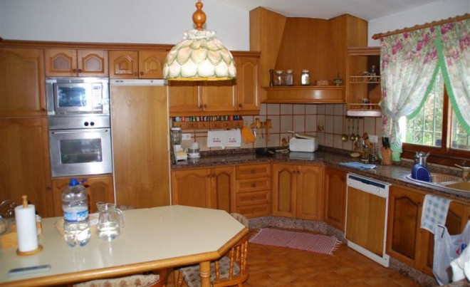 Venta · Villa / Chalet · Estepona · Costa del Sol