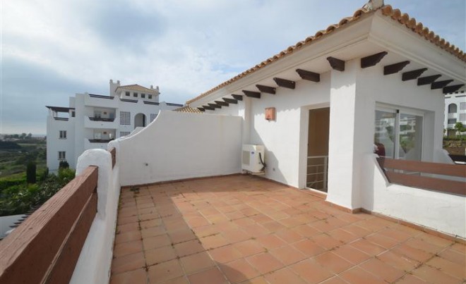 Sale · Bungalow / Townhouse / Detached / Terraced · Selwo · Costa del Sol