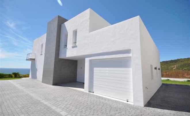 Venta · Villa / Chalet · San Roque · Costa del Sol