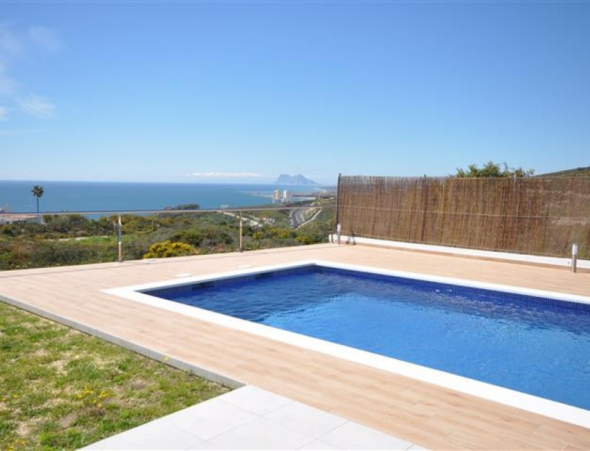 Venta · Villa / Chalet · San Roque · Costa del Sol