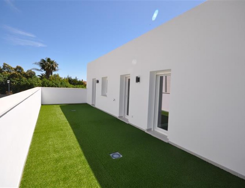 Venta · Villa / Chalet · San Roque · Costa del Sol