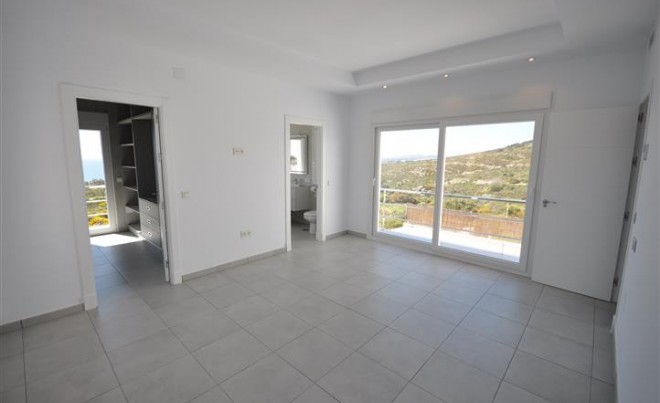 Venta · Villa / Chalet · San Roque · Costa del Sol