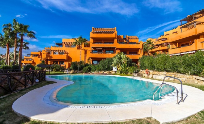 Sale · Apartment / Flat · Estepona · Costa del Sol