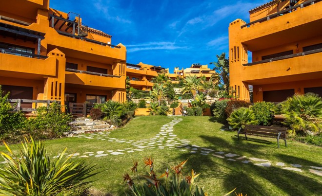 Sale · Apartment / Flat · Estepona · Costa del Sol