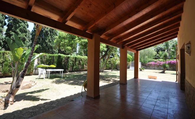 Venta · Villa / Chalet · SAN PEDRO ALCÁNTARA · Costa del Sol