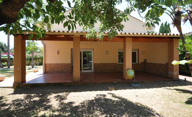 Venta · Villa / Chalet · SAN PEDRO ALCÁNTARA · Costa del Sol