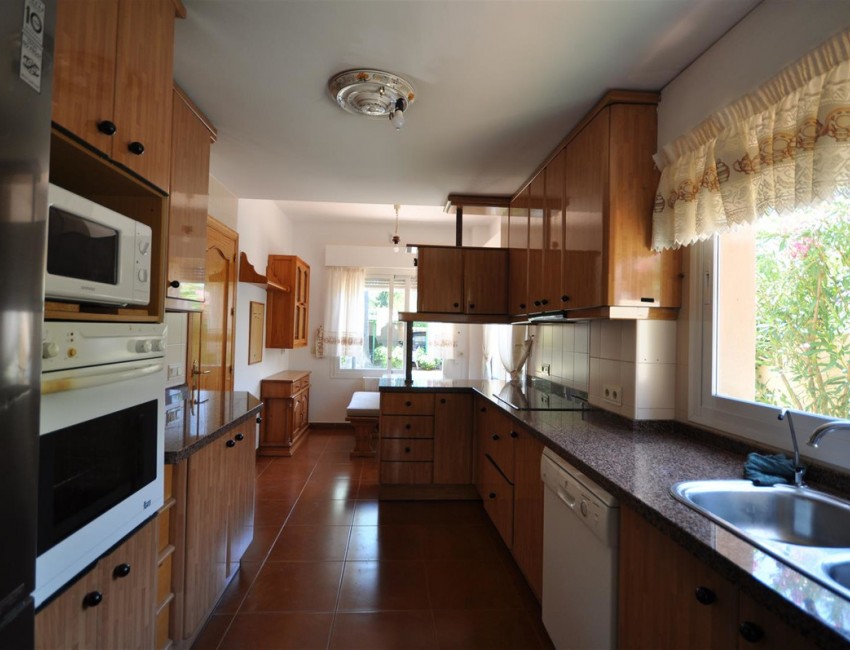 Venta · Villa / Chalet · SAN PEDRO ALCÁNTARA · Costa del Sol