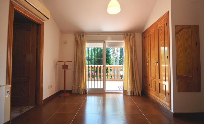 Venta · Villa / Chalet · SAN PEDRO ALCÁNTARA · Costa del Sol