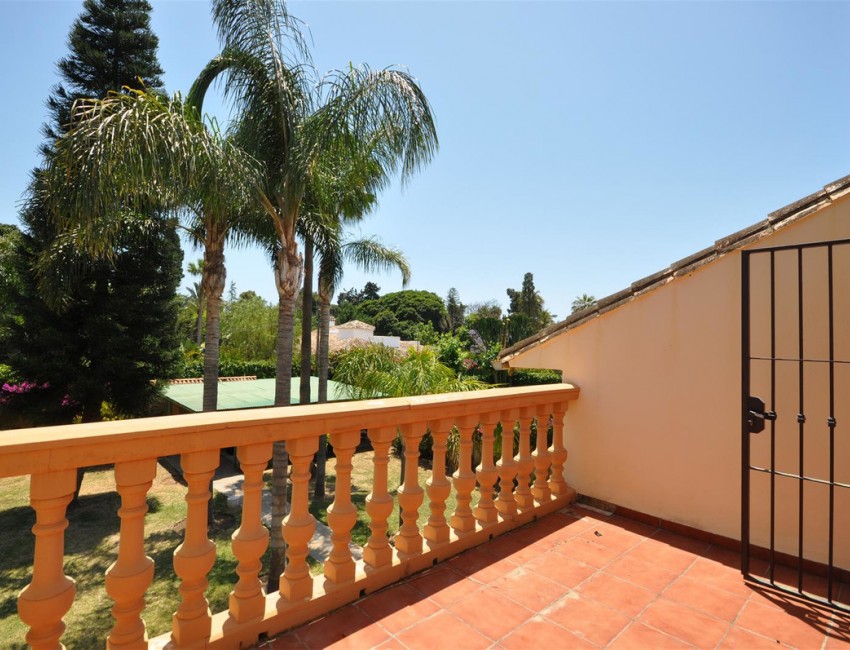 Venta · Villa / Chalet · SAN PEDRO ALCÁNTARA · Costa del Sol