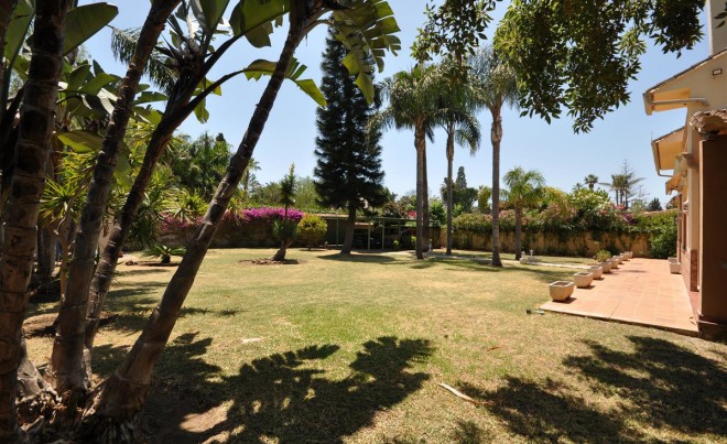 Venta · Villa / Chalet · SAN PEDRO ALCÁNTARA · Costa del Sol