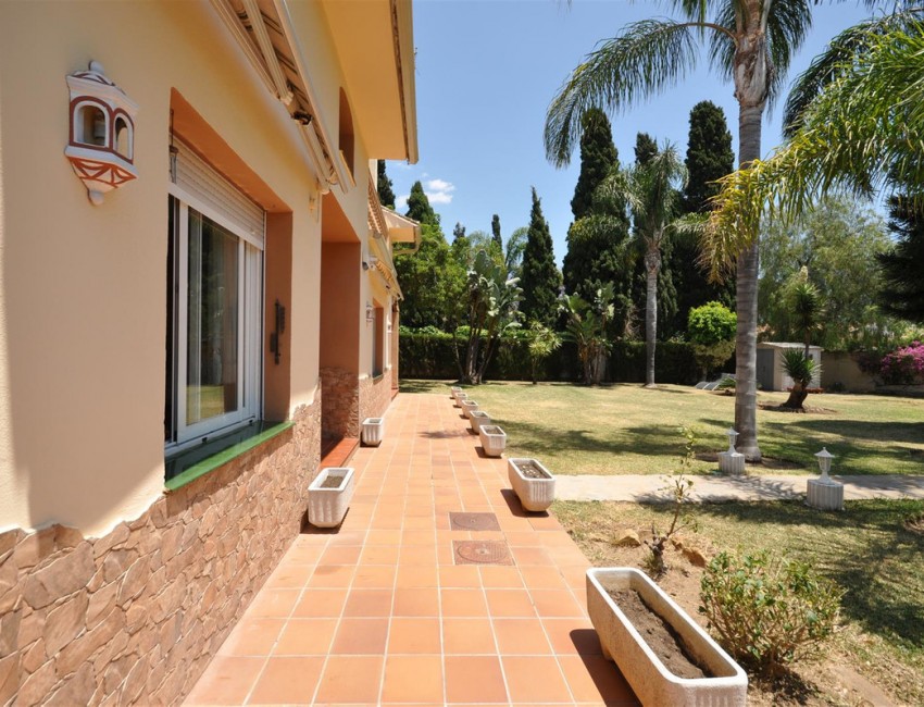 Venta · Villa / Chalet · SAN PEDRO ALCÁNTARA · Costa del Sol