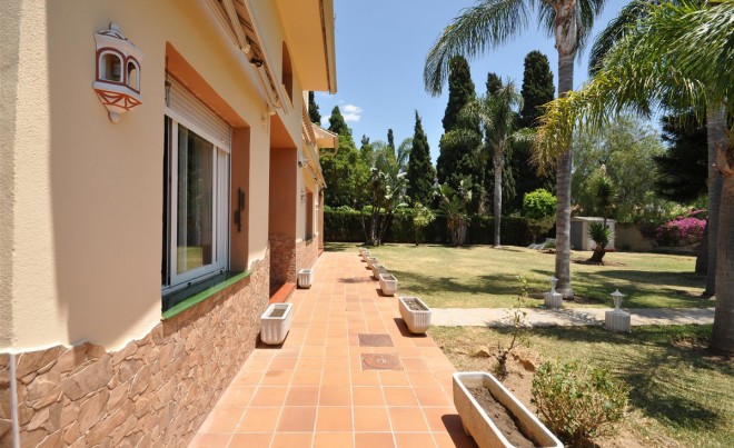 Venta · Villa / Chalet · SAN PEDRO ALCÁNTARA · Costa del Sol