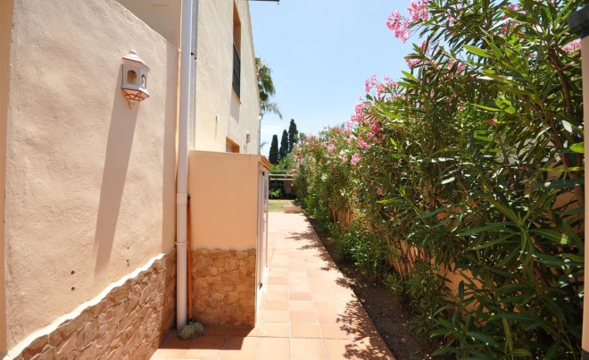 Venta · Villa / Chalet · SAN PEDRO ALCÁNTARA · Costa del Sol