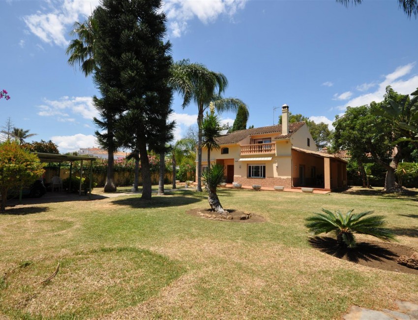 Venta · Villa / Chalet · SAN PEDRO ALCÁNTARA · Costa del Sol