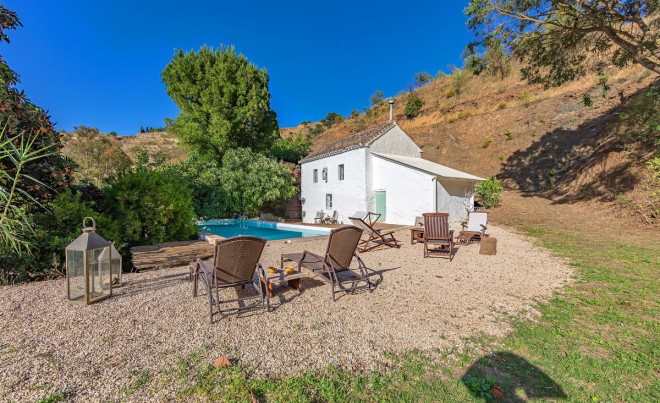 Venta · Villa / Chalet · Coín · Costa del Sol