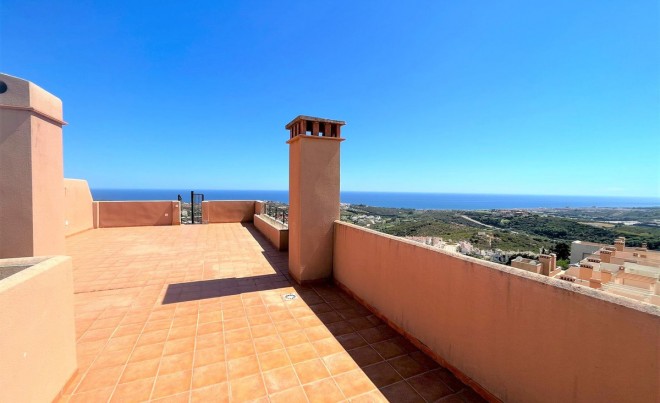 Sale · Apartment / Flat · Casares · Costa del Sol