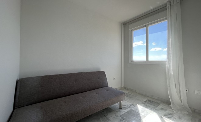 Sale · Apartment / Flat · Casares · Costa del Sol