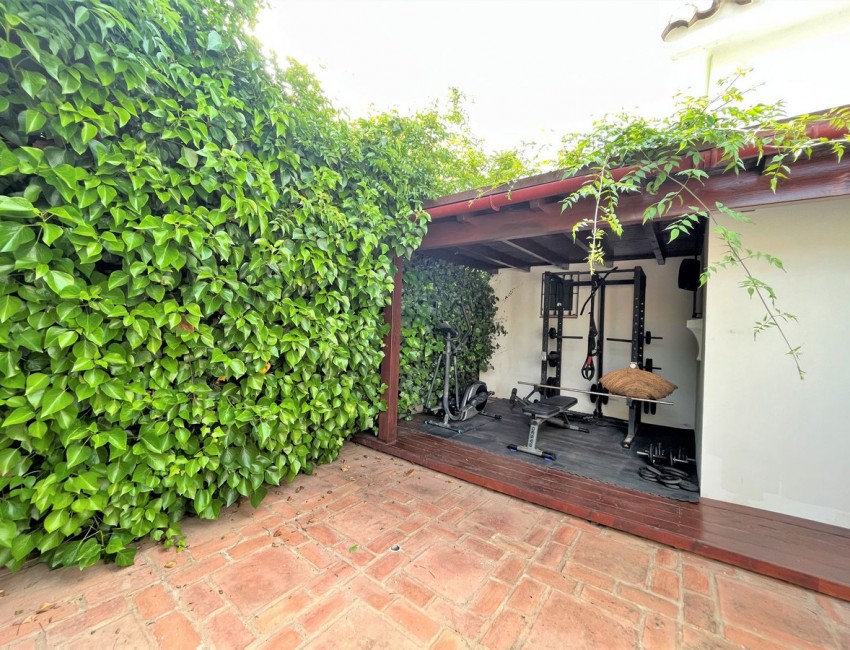 Venta · Villa / Chalet · Estepona · Costa del Sol