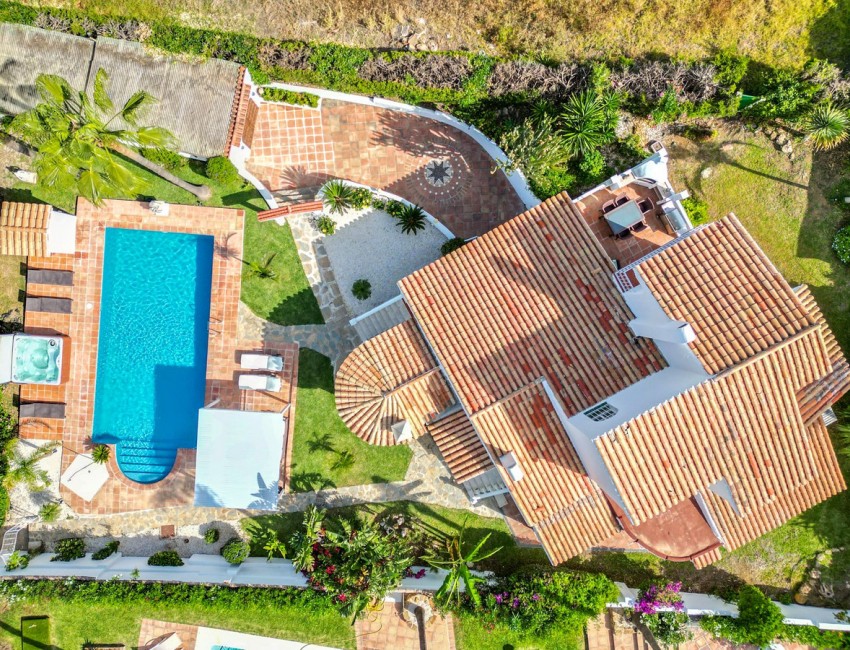 Venta · Villa / Chalet · Estepona · Costa del Sol