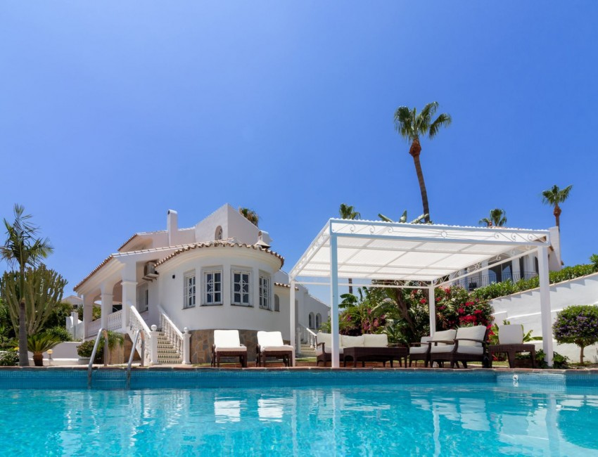 Venta · Villa / Chalet · Estepona · Costa del Sol